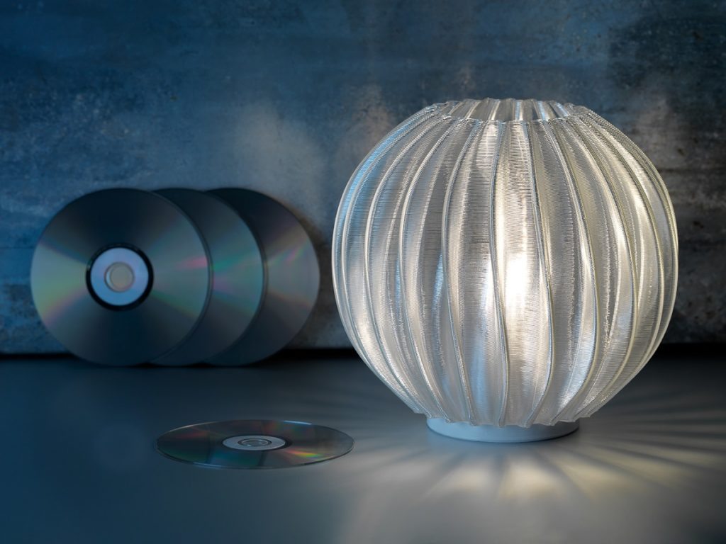 Signify_Innovaciones_impresion-3D_CDs-reciclados_Baja