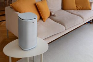 Philips-UV-C-disinfection-air-cleaner-lifestyle-image